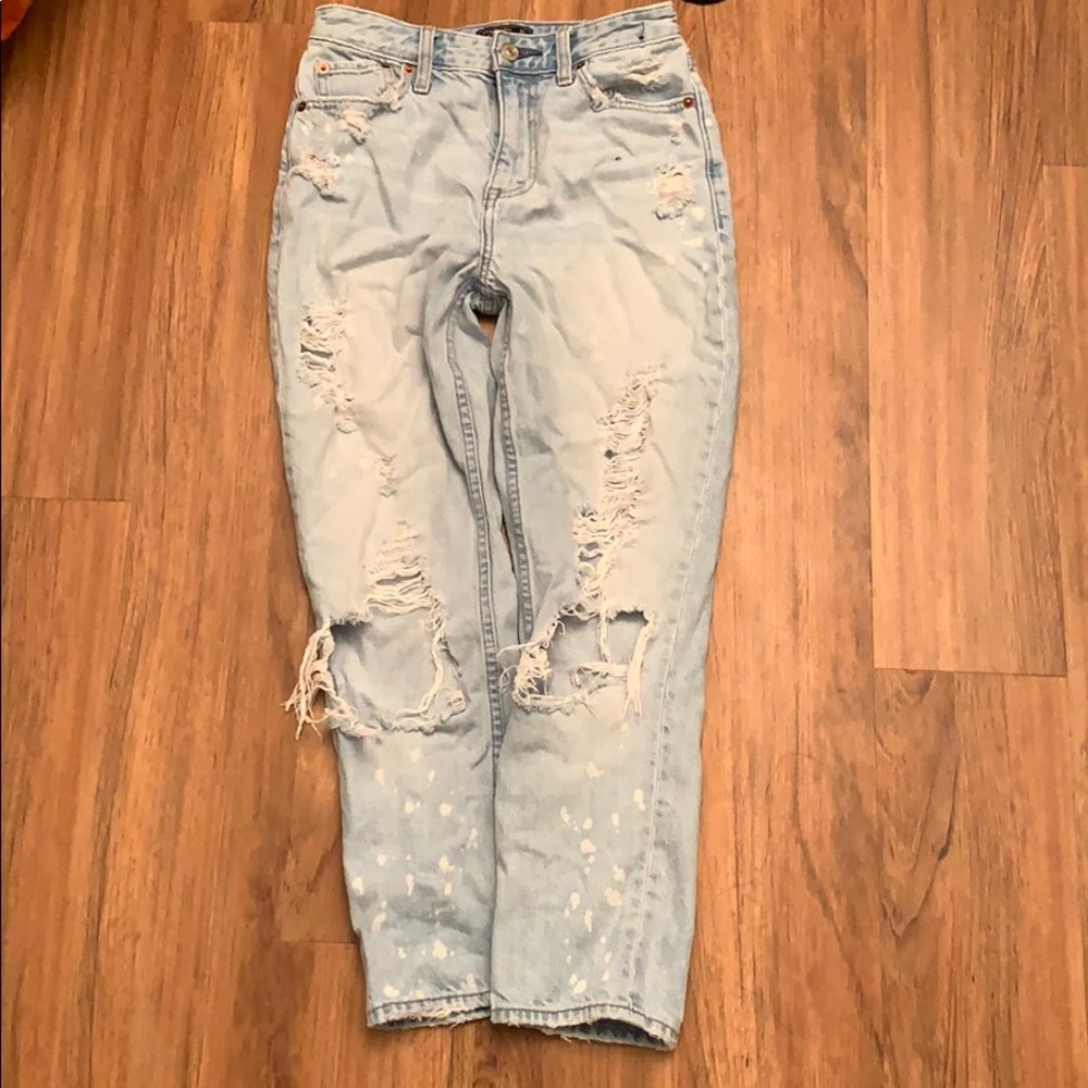 abercrombie mom jeans